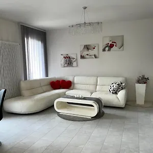 appartamento-aris.hotelinveneto.com/
